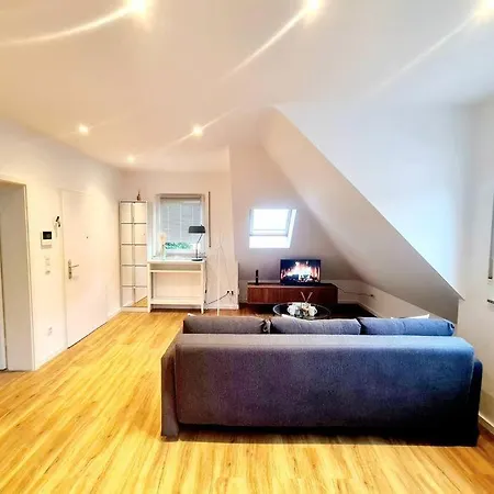 New Large 2bedrooms With Parking-bon68 Apartment *